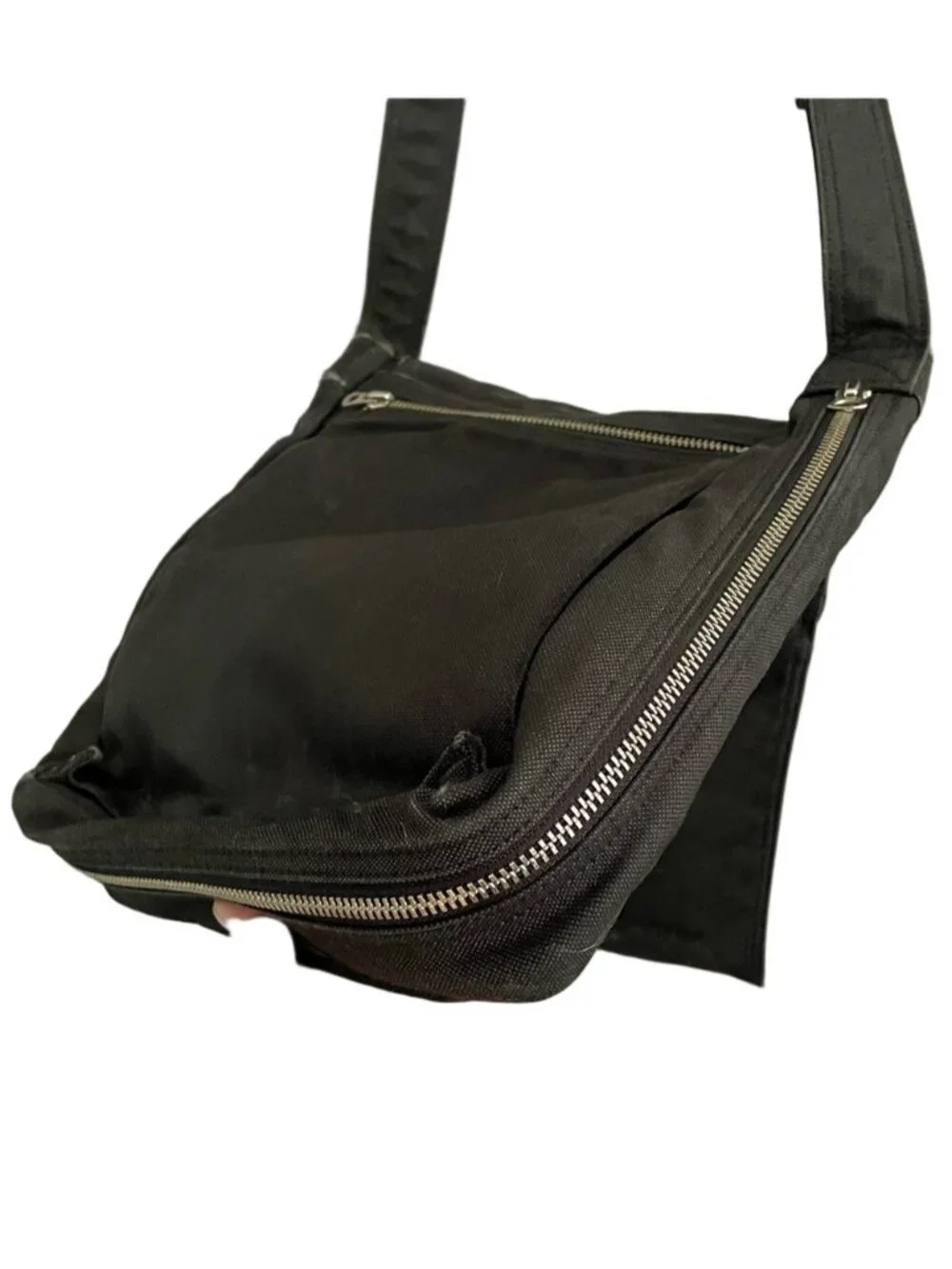 Porter Yoshida Smoky Vertical Messenger Bag - Expandable, made in Japan 🇯🇵